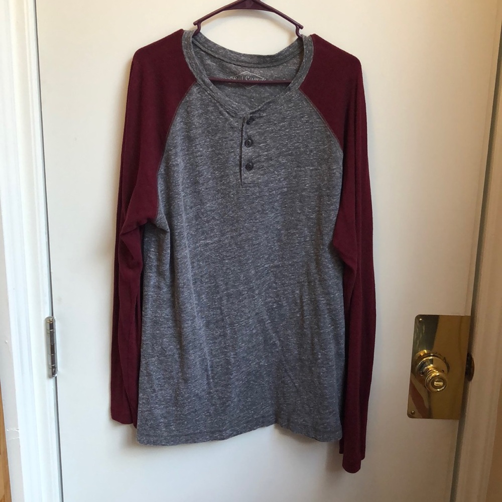 Red Camel t shirt XL